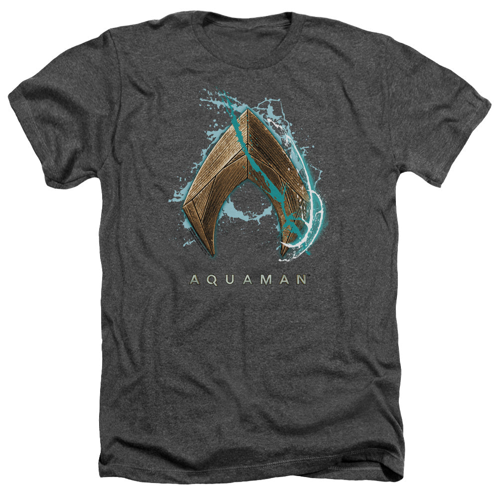 AN OFFCIALLY LICENSED AQUAMAN MOVIE WATER SHIELD MEN'S HEATHER T-SHIRT CHARCOAL