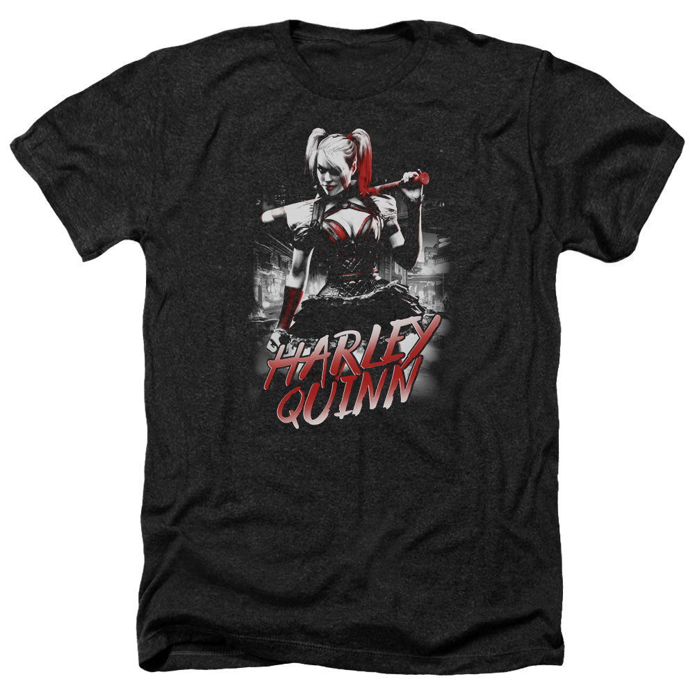 AN OFFCIALLY LICENSED BATMAN ARKHAM KNIGHT QUINN CITY MEN'S HEATHER T-SHIRT CHARCOAL