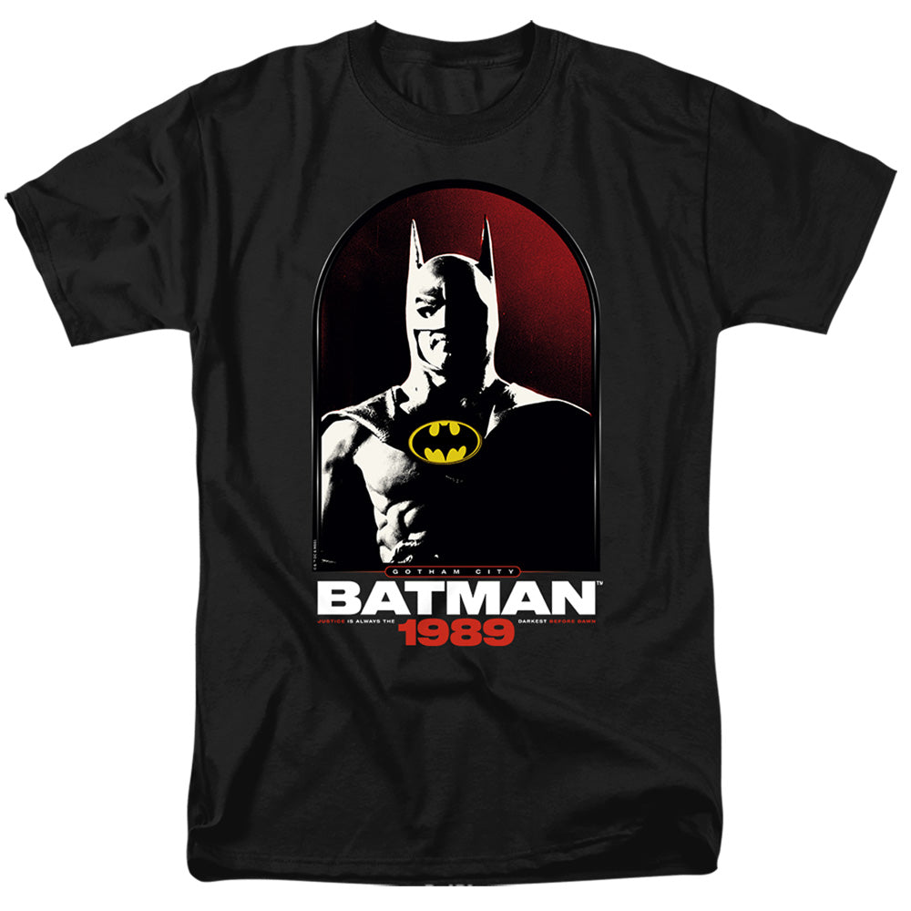 AN OFFCIALLY LICENSED BATMAN (1989) ARCHWAY GOTHAM CITY MEN'S REGULAR FIT T-SHIRT BLACK