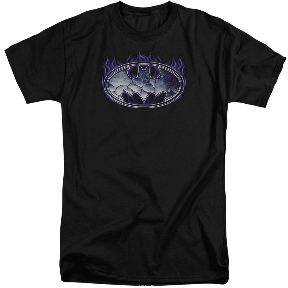 AN OFFCIALLY LICENSED BATMAN CRACKED SHIELD MEN'S TALL FIT T-SHIRT BLACK