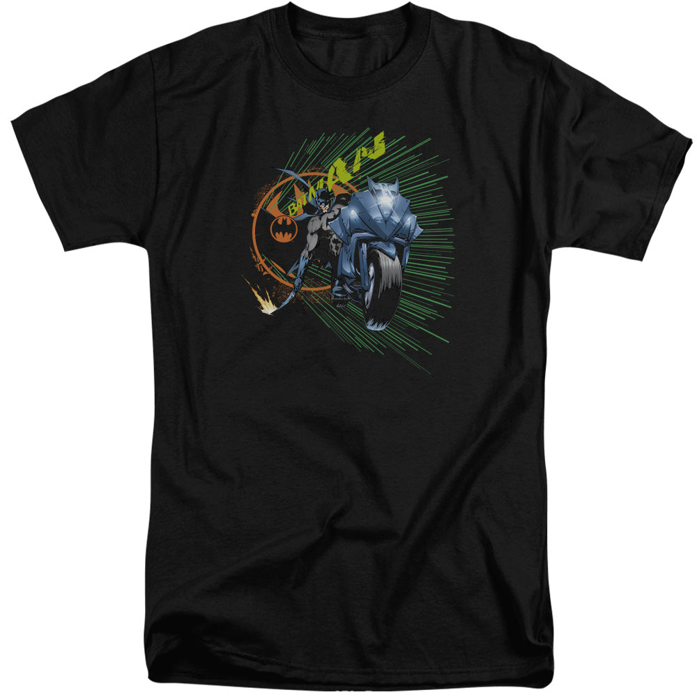 AN OFFCIALLY LICENSED BATMAN BATCYCLE MEN'S TALL FIT T-SHIRT BLACK