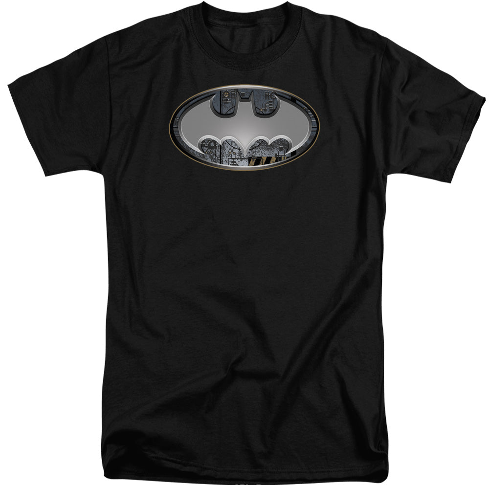 AN OFFCIALLY LICENSED BATMAN STEEL WALL SHIELD MEN'S TALL FIT T-SHIRT BLACK
