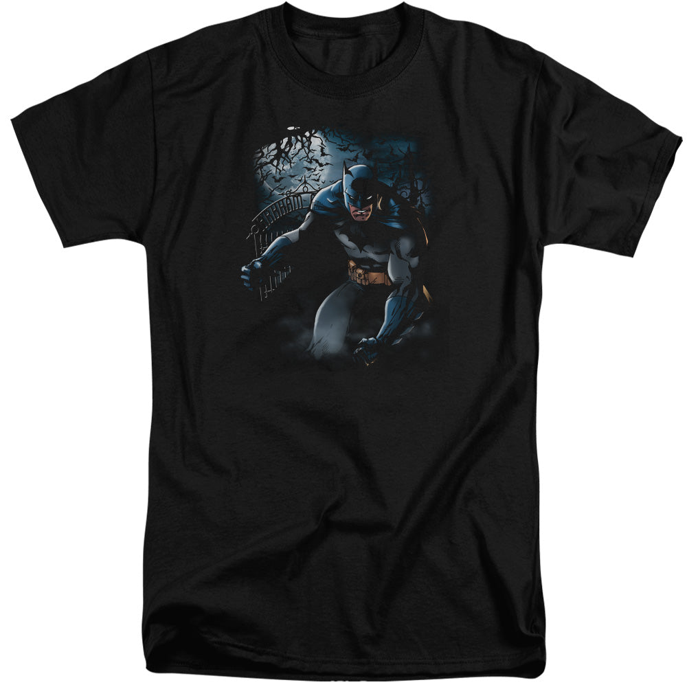 AN OFFCIALLY LICENSED BATMAN LIGHT OF THE MOON MEN'S TALL FIT T-SHIRT BLACK