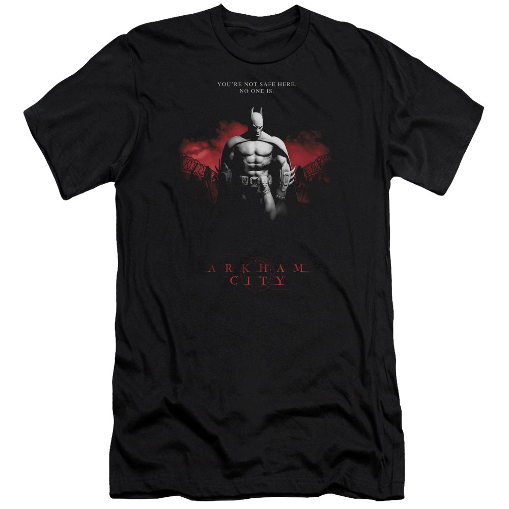 AN OFFCIALLY LICENSED ARKHAM CITY STANDING STRONG MEN'S PREMIUM SLIM FIT T-SHIRT BLACK