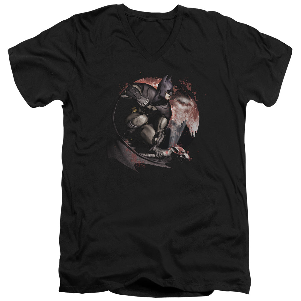 AN OFFCIALLY LICENSED ARKHAM CITY BLOOD MOON MEN'S V-NECK T-SHIRT BLACK