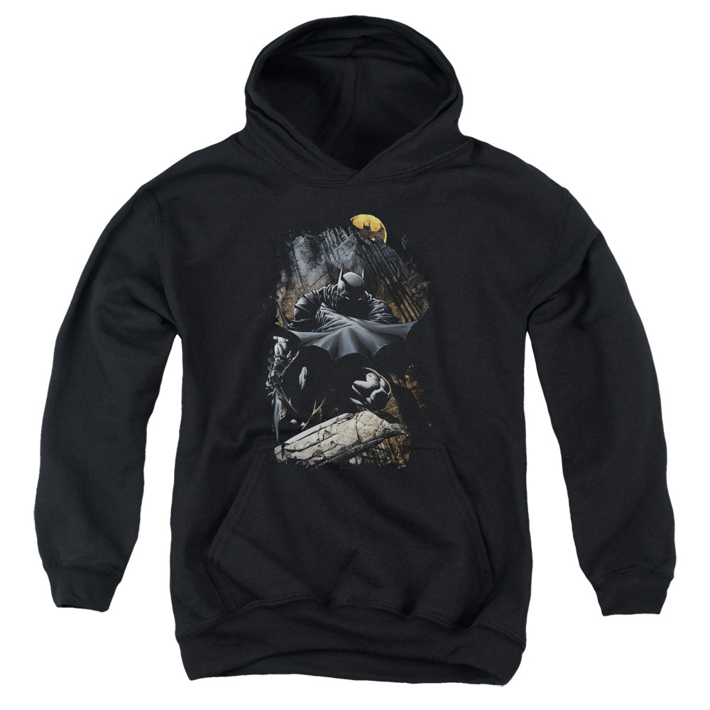 AN OFFCIALLY LICENSED BATMAN SWEEPING CAPE YOUTH HOODIE BLACK