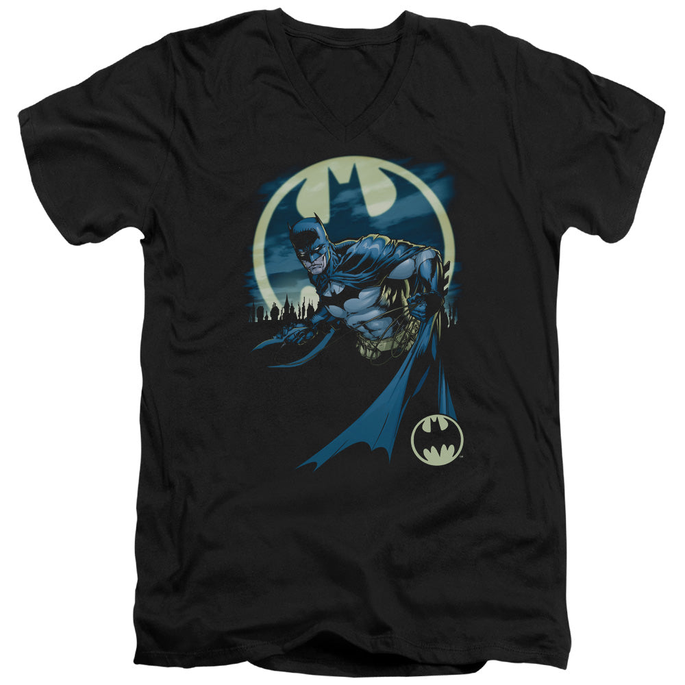 AN OFFCIALLY LICENSED BATMAN HEED THE CALL MEN'S V-NECK T-SHIRT BLACK