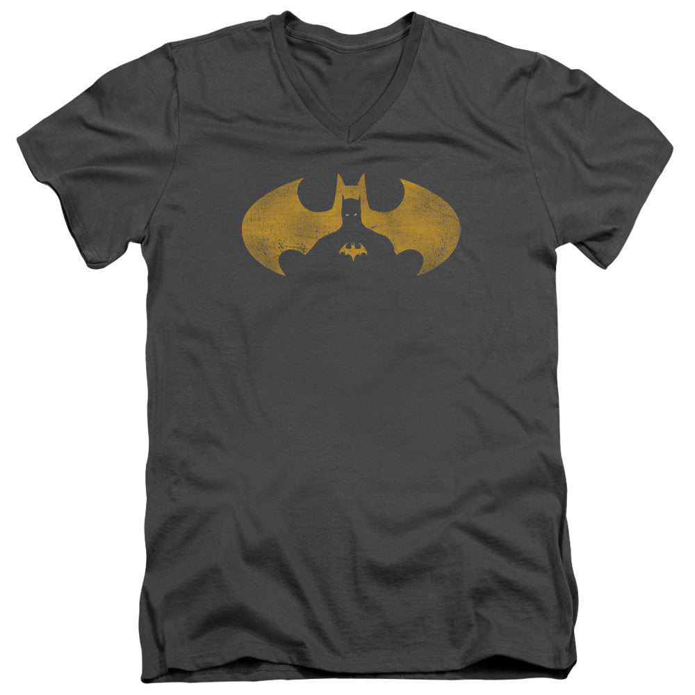AN OFFCIALLY LICENSED BATMAN BAT SYMBOL KNOCKOUT MEN'S V-NECK T-SHIRT CHARCOAL