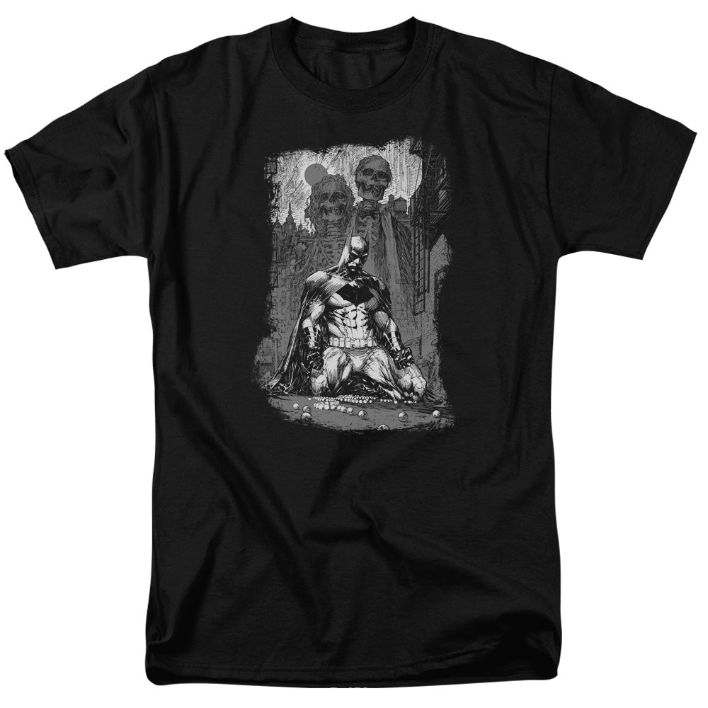 AN OFFCIALLY LICENSED BATMAN SKETCHY SHADOWS MEN'S REGULAR FIT T-SHIRT BLACK
