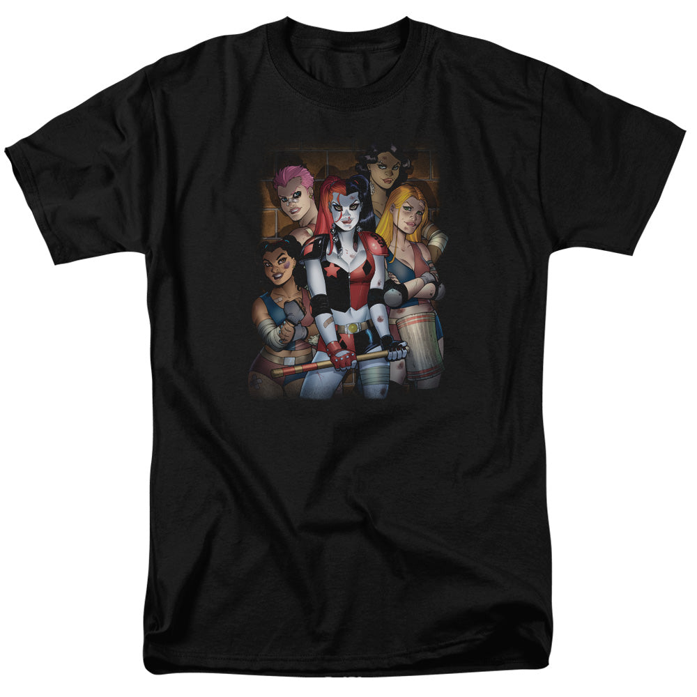 AN OFFCIALLY LICENSED BATMAN BAD GIRLS MEN'S REGULAR FIT T-SHIRT BLACK