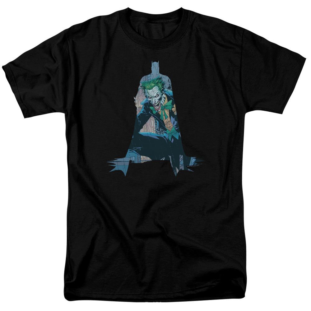 AN OFFCIALLY LICENSED BATMAN SCENE INSIDE MEN'S REGULAR FIT T-SHIRT BLACK