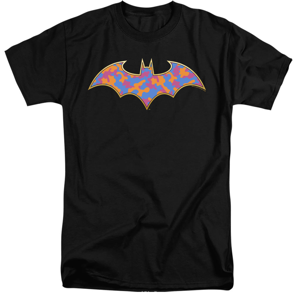 AN OFFCIALLY LICENSED BATMAN GOLD CAMO MEN'S TALL FIT T-SHIRT BLACK