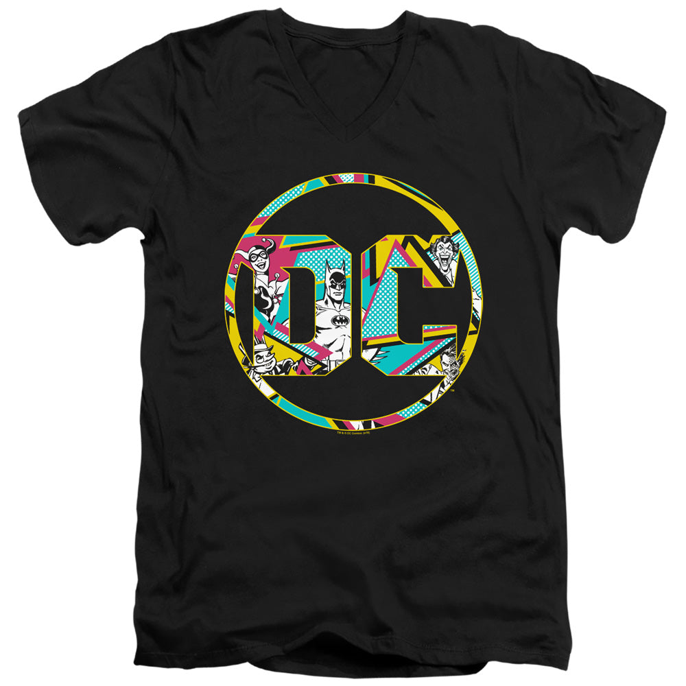 AN OFFCIALLY LICENSED BATMAN 80S BAT LOGO MEN'S V-NECK T-SHIRT BLACK