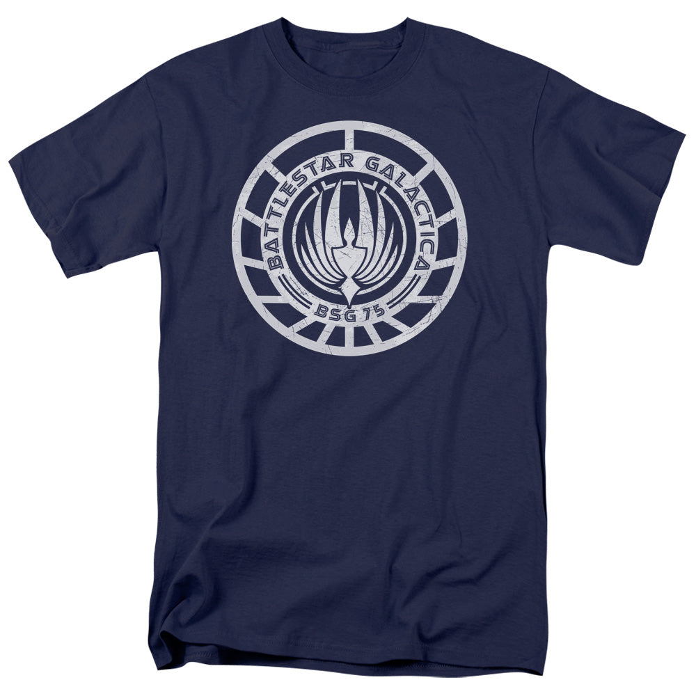 AN OFFCIALLY LICENSED BSG SCRATCHED BSG LOGO MEN'S REGULAR FIT T-SHIRT NAVY