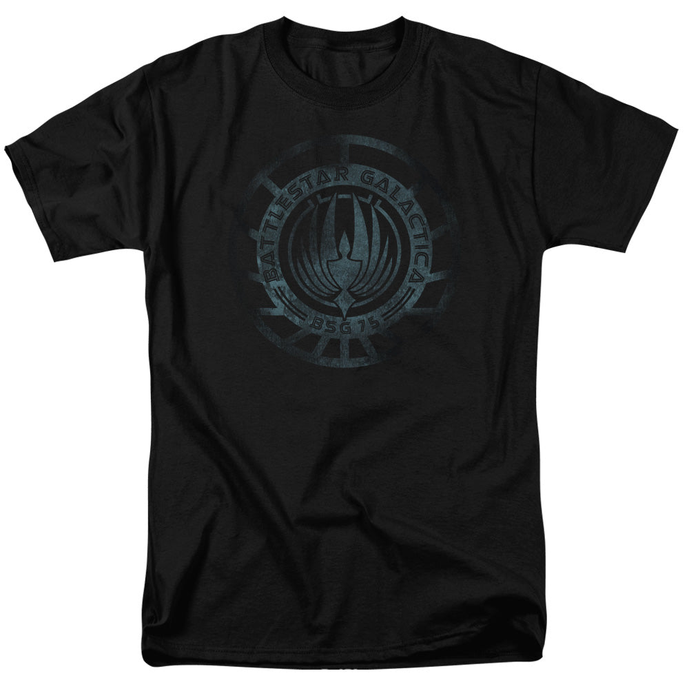 AN OFFCIALLY LICENSED BATTLESTAR GALACTICA (NEW) FADED EMBLEM MEN'S REGULAR FIT T-SHIRT BLACK