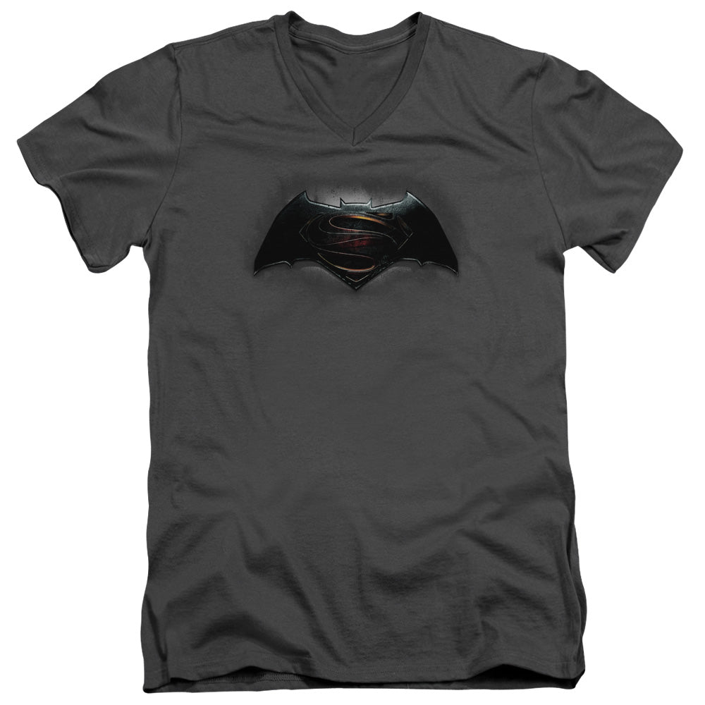 AN OFFCIALLY LICENSED BATMAN V SUPERMAN LOGO MEN'S V-NECK T-SHIRT CHARCOAL