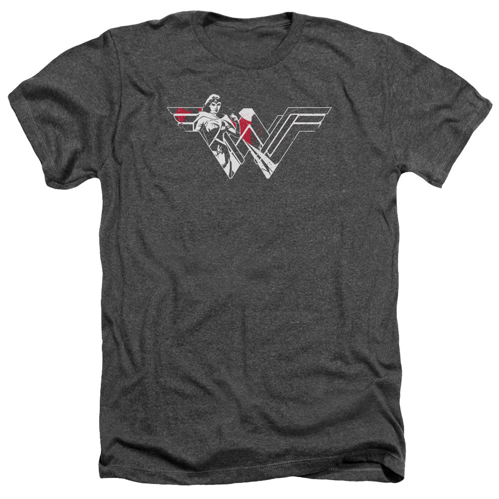 AN OFFCIALLY LICENSED BATMAN V SUPERMAN WONDER SPLATTER LOGO MEN'S HEATHER T-SHIRT CHARCOAL
