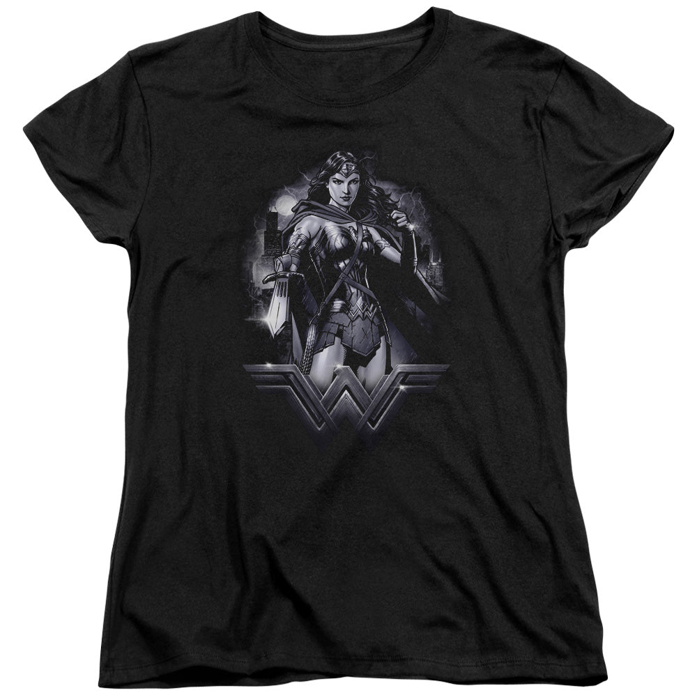 AN OFFCIALLY LICENSED BATMAN VS SUPERMAN RAINY NIGHT WOMEN'S REGULAR FIT T-SHIRT BLACK