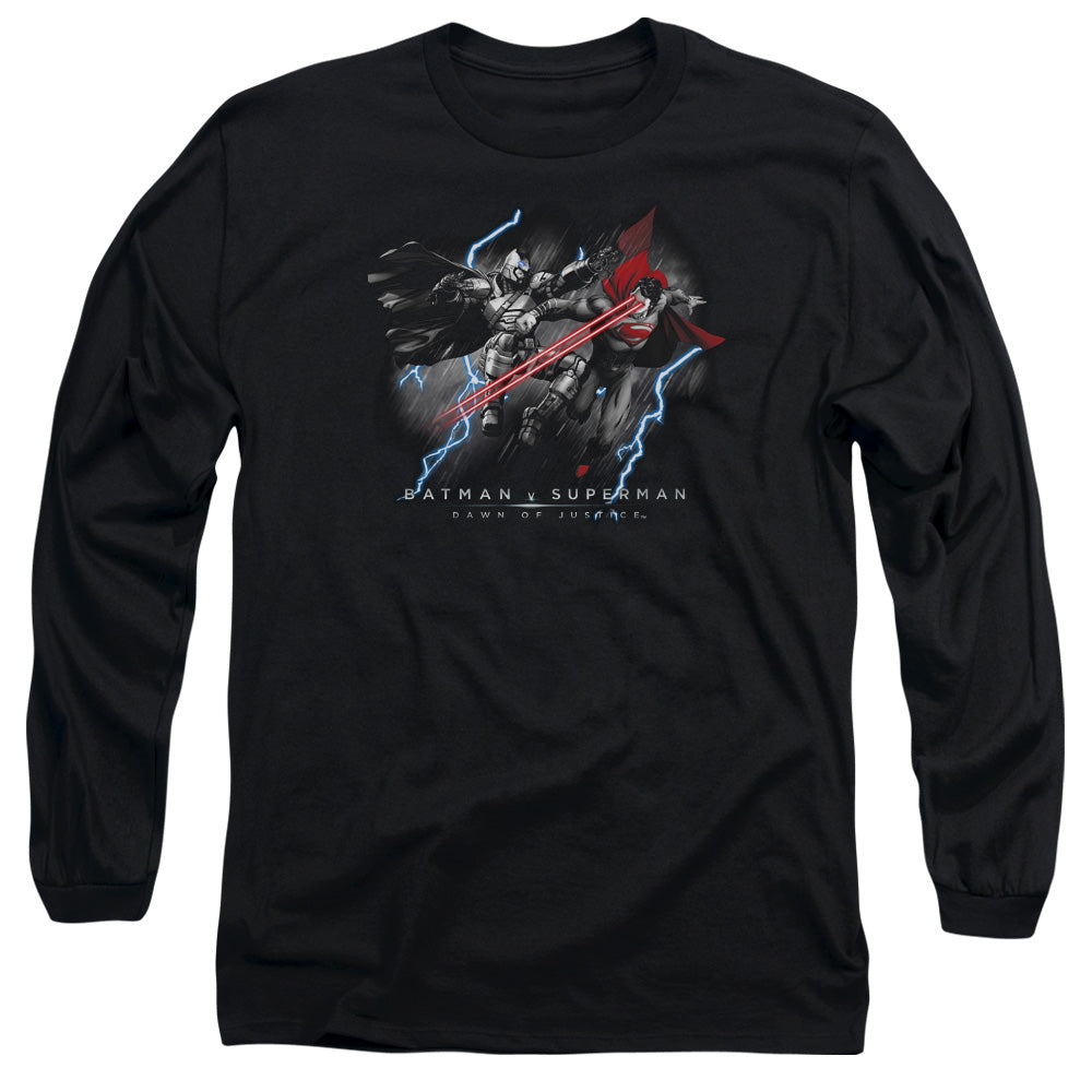 AN OFFCIALLY LICENSED BATMAN V SUPERMAN LIGHTNIING V HEAT VISION MEN'S LONG SLEEVE T-SHIRT BLACK