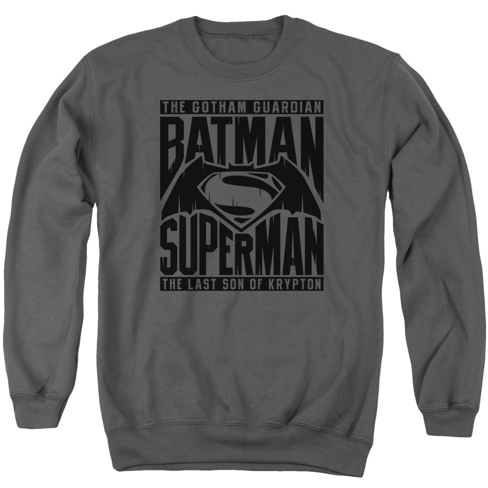 AN OFFCIALLY LICENSED BATMAN V SUPERMAN TITLE FIGHT ADULT UNISEX CREWNECK SWEATSHIRT CHARCOAL