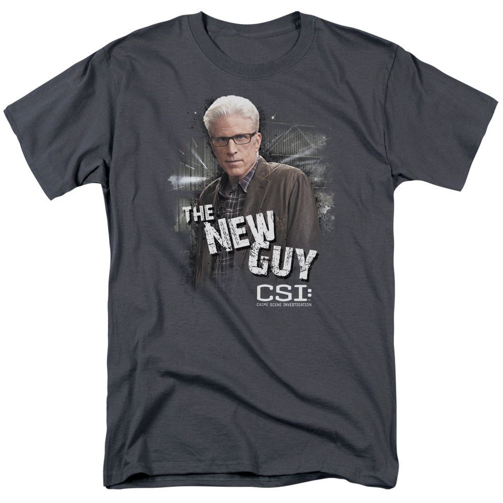 AN OFFCIALLY LICENSED CSI THE NEW GUY MEN'S REGULAR FIT T-SHIRT CHARCOAL