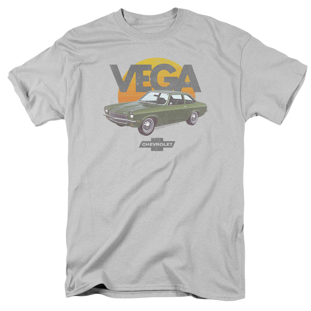 AN OFFCIALLY LICENSED CHEVROLET VEGA SUNSHINE MEN'S REGULAR FIT T-SHIRT SILVER