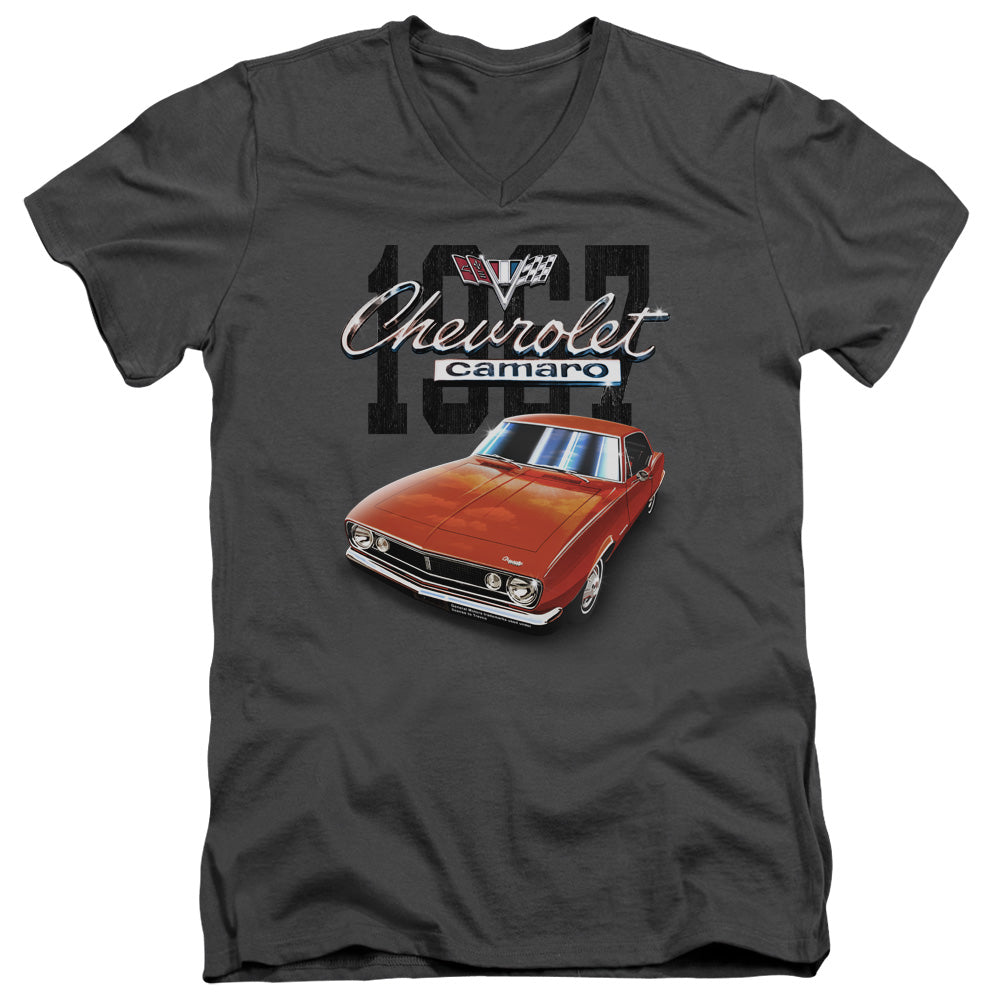AN OFFCIALLY LICENSED CHEVROLET CLASSIC CAMARO MEN'S V-NECK T-SHIRT CHARCOAL