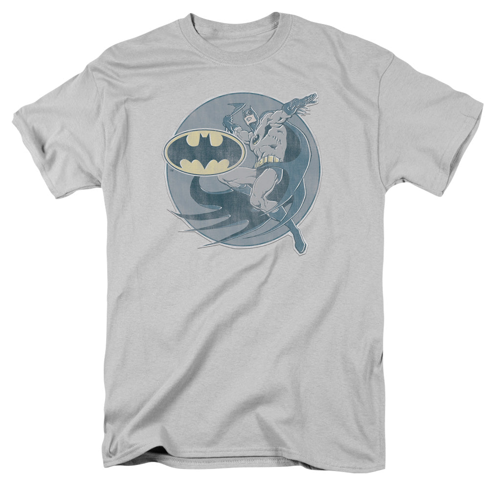 AN OFFCIALLY LICENSED DCO RETRO BATMAN IRON ON MEN'S REGULAR FIT T-SHIRT SILVER