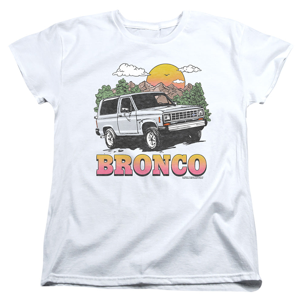 AN OFFCIALLY LICENSED FORD BRONCO BRONCO IN THE MOUNTAINS WOMEN'S REGULAR FIT T-SHIRT WHITE