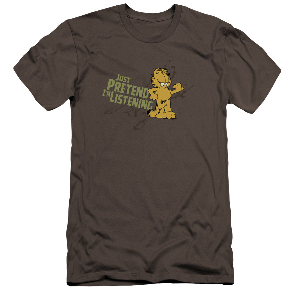 AN OFFCIALLY LICENSED GARFIELD JUST PRETEND IM LISTENING MEN'S PREMIUM SLIM FIT T-SHIRT CHARCOAL