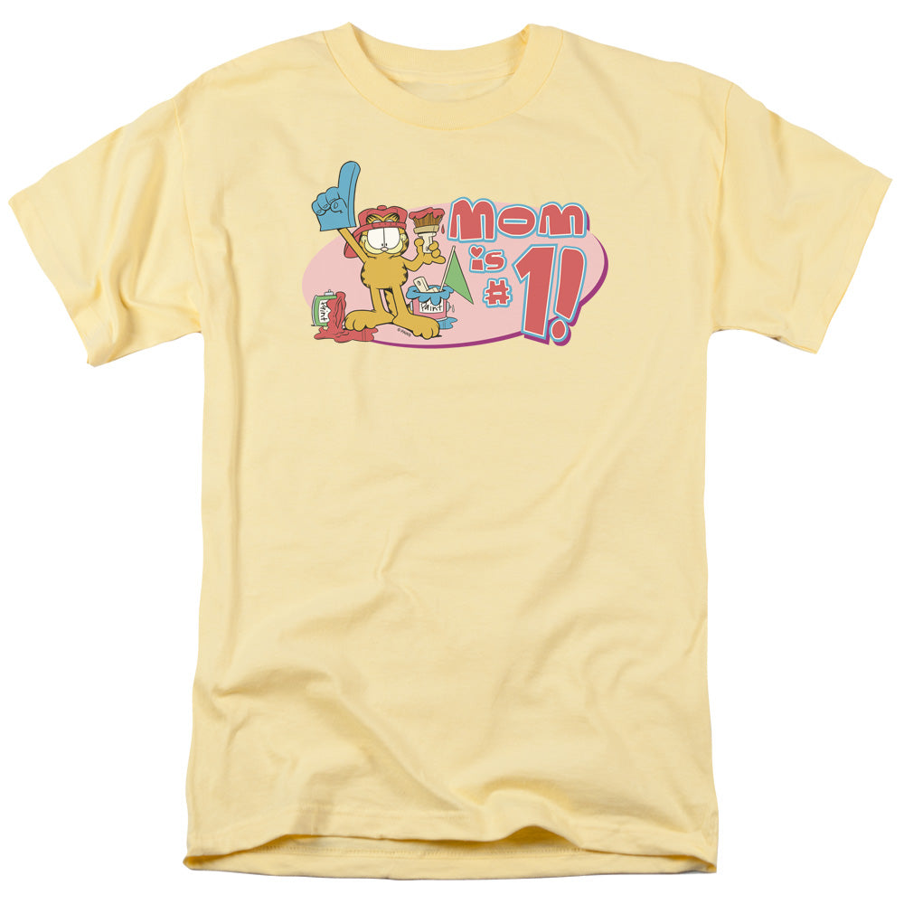 AN OFFCIALLY LICENSED GARFIELD MOM NUMBER ONE MEN'S REGULAR FIT T-SHIRT BANANA