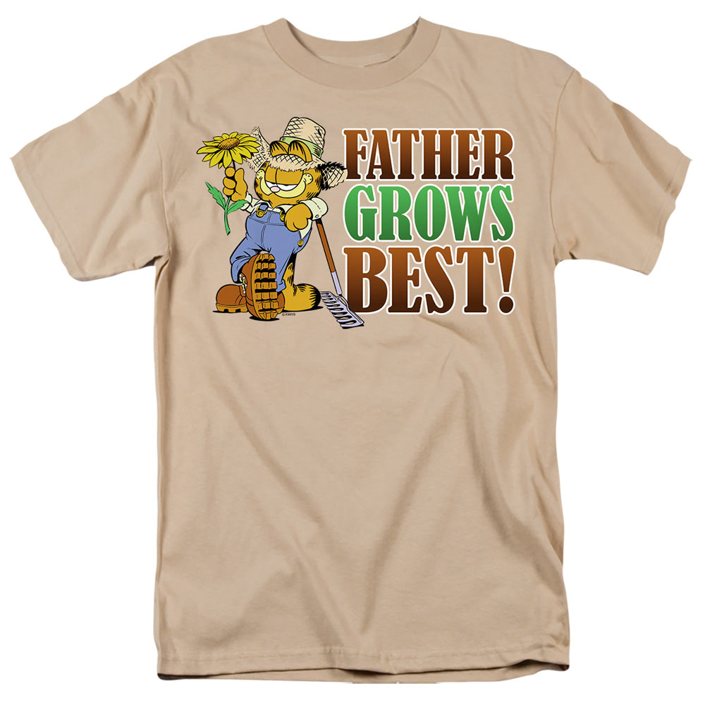 AN OFFCIALLY LICENSED GARFIELD FATHER GROWS BEST MEN'S REGULAR FIT T-SHIRT SAND