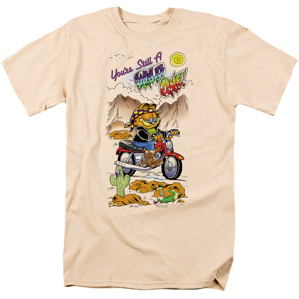 AN OFFCIALLY LICENSED GARFIELD WILD ONE MEN'S REGULAR FIT T-SHIRT CREAM