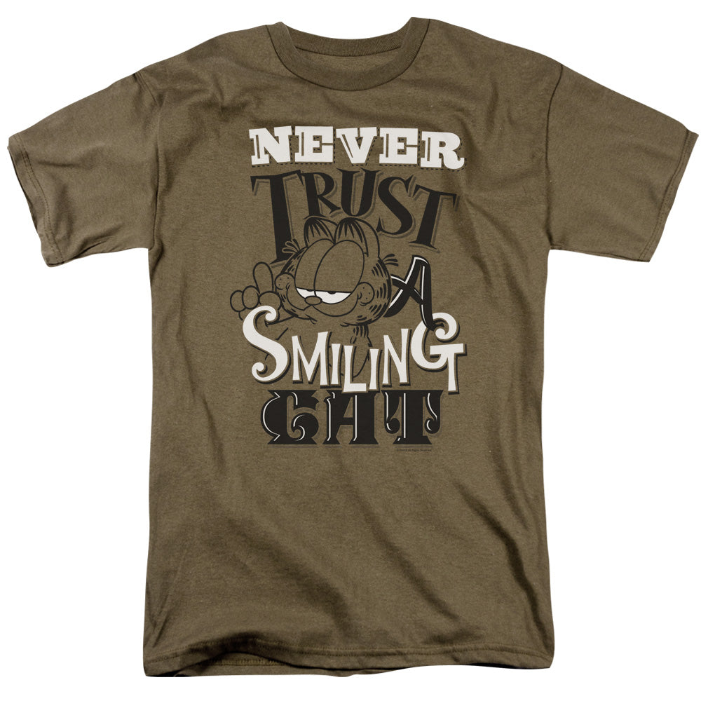 AN OFFCIALLY LICENSED GARFIELD NEVER TRUST MEN'S REGULAR FIT T-SHIRT SAFARI GREEN