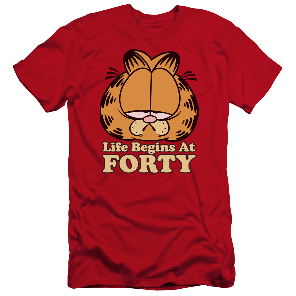AN OFFCIALLY LICENSED GARFIELD LIFE BEGINS AT FORTY MEN'S PREMIUM SLIM FIT T-SHIRT RED