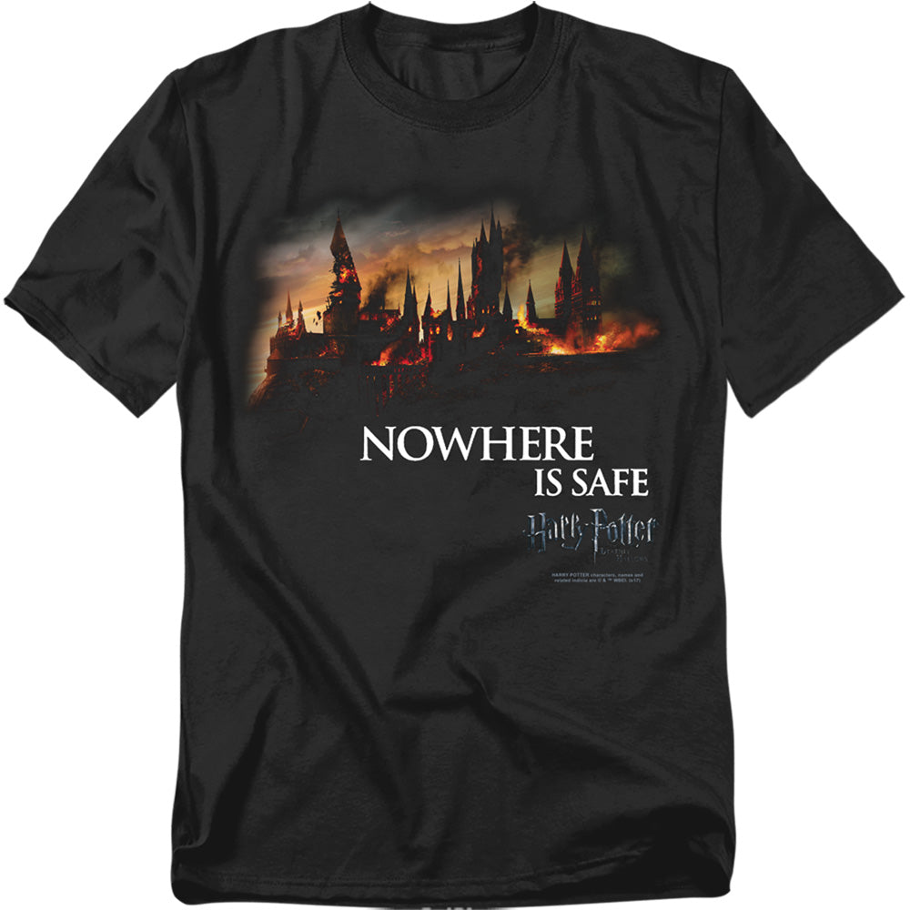 AN OFFCIALLY LICENSED HARRY POTTER BURNING HOGWARTS MEN'S REGULAR FIT T-SHIRT BLACK