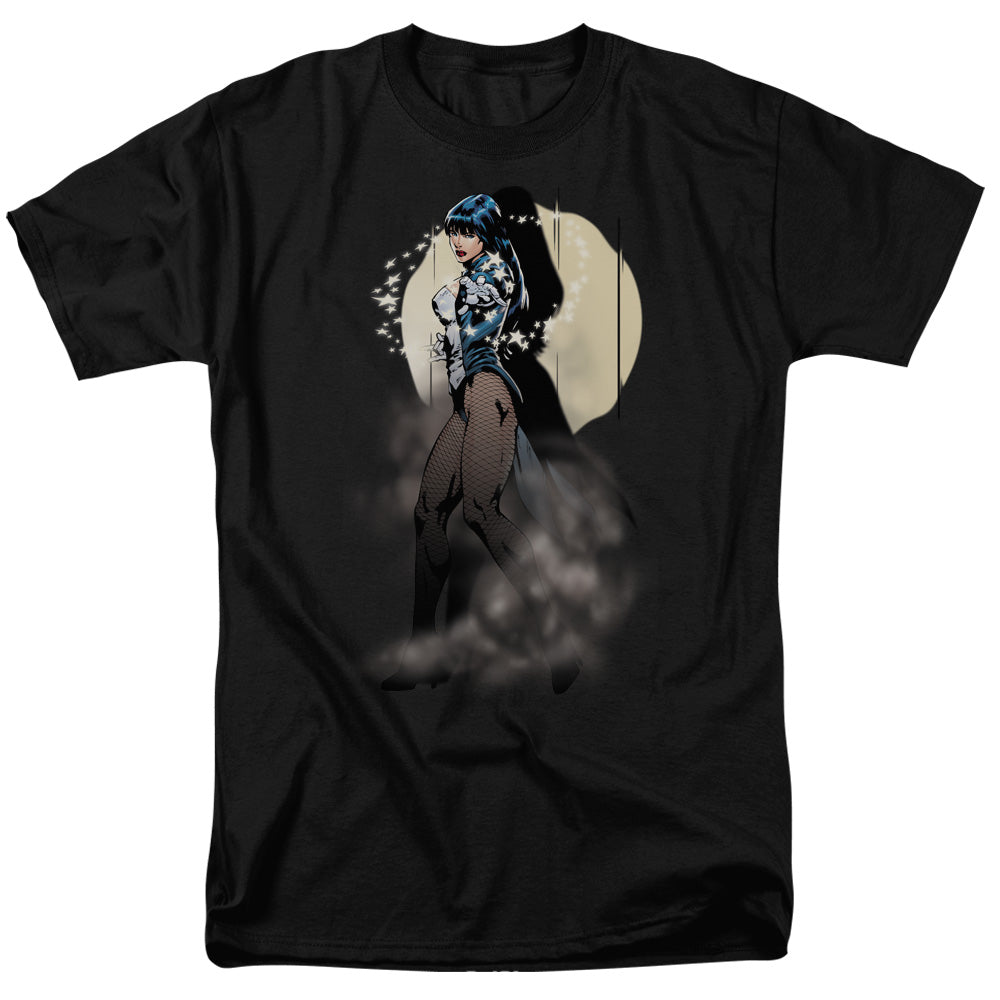 AN OFFCIALLY LICENSED JLA ZATANNA ILLUSION MEN'S REGULAR FIT T-SHIRT BLACK
