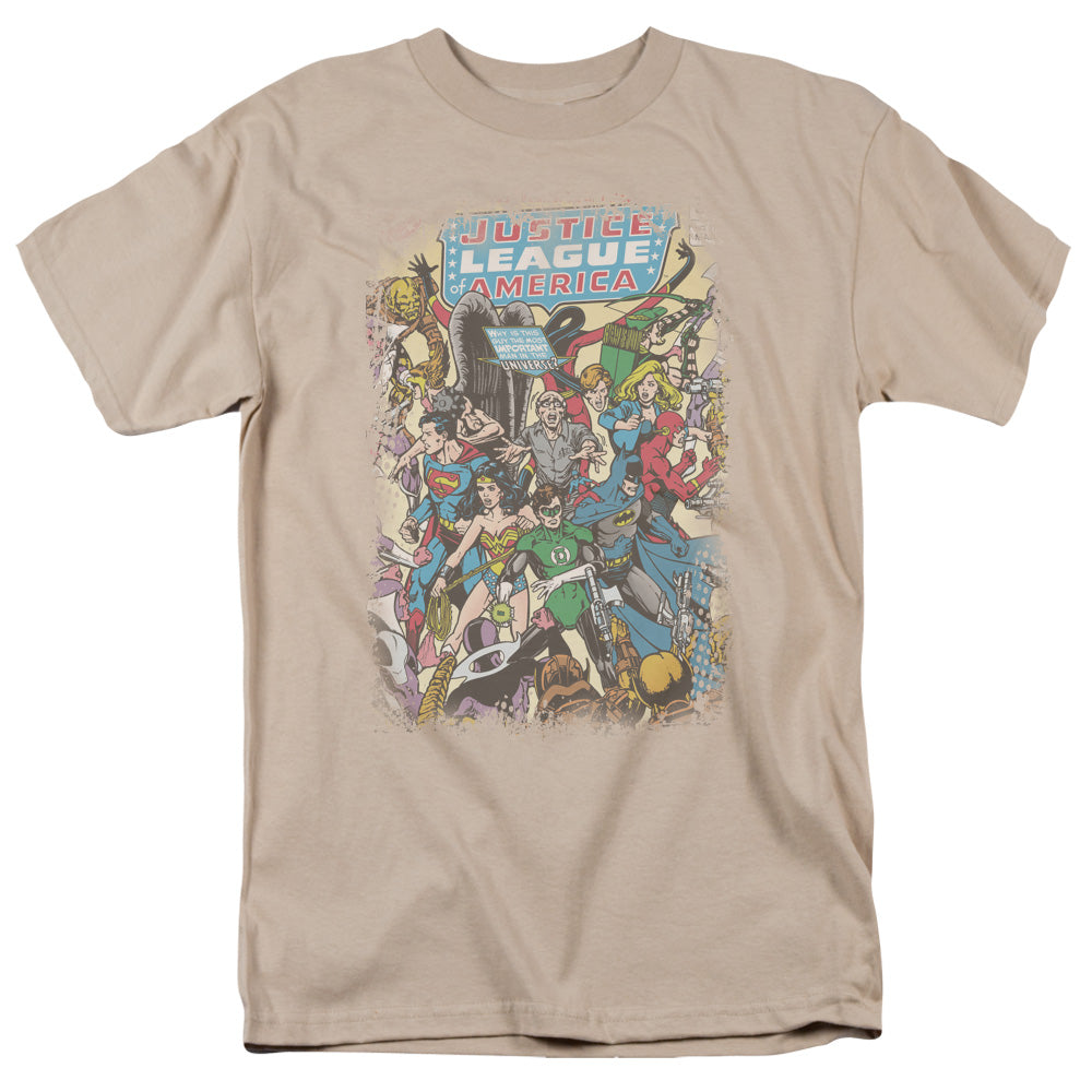AN OFFCIALLY LICENSED JLA MOST IMPORTANT MAN MEN'S REGULAR FIT T-SHIRT SAND
