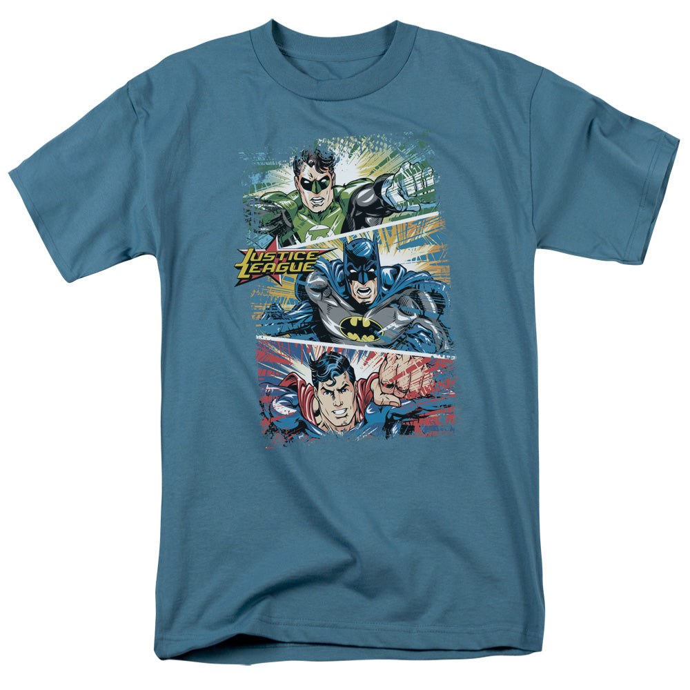 AN OFFCIALLY LICENSED JLA GREEN LANTERN PANELS MEN'S REGULAR FIT T-SHIRT SLATE