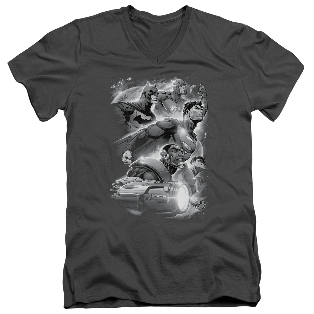 AN OFFCIALLY LICENSED JLA ATMOSPHERIC MEN'S V-NECK T-SHIRT CHARCOAL