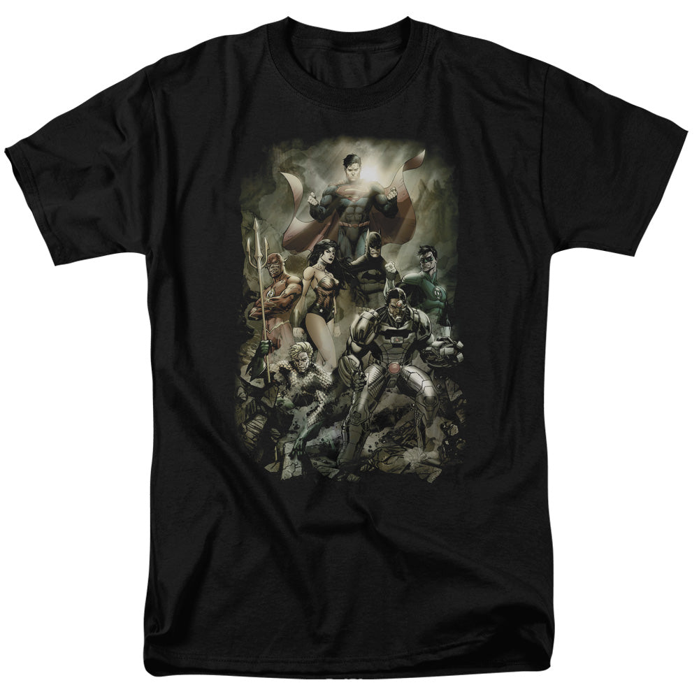 AN OFFCIALLY LICENSED JLA AFTERMATH MEN'S REGULAR FIT T-SHIRT BLACK