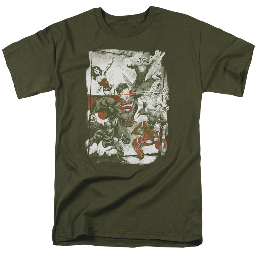 AN OFFCIALLY LICENSED JLA GREEN AND RED MEN'S REGULAR FIT T-SHIRT MILITARY GREEN