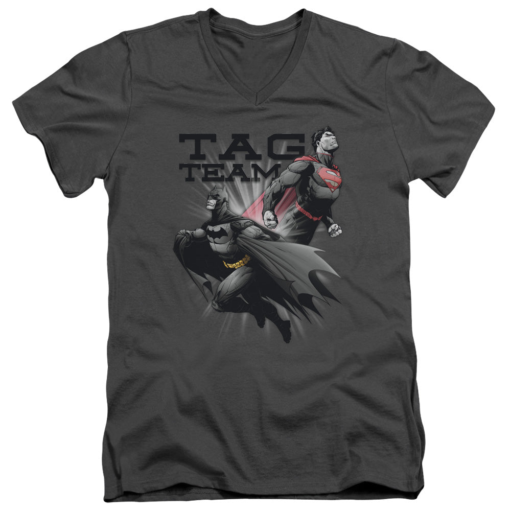 AN OFFCIALLY LICENSED JLA TAG TEAM MEN'S V-NECK T-SHIRT CHARCOAL