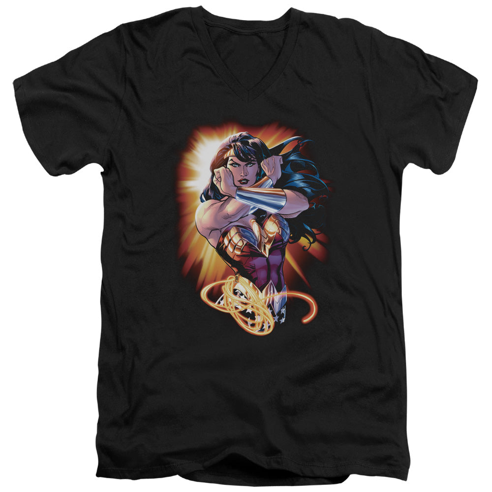 AN OFFCIALLY LICENSED JLA WONDER RAYS MEN'S V-NECK T-SHIRT BLACK