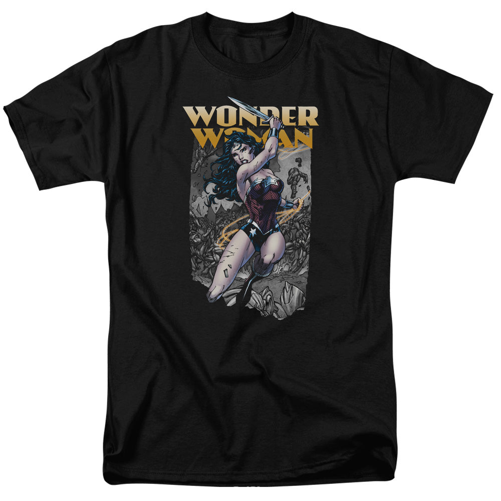 AN OFFCIALLY LICENSED JLA WONDER SLICE MEN'S REGULAR FIT T-SHIRT BLACK