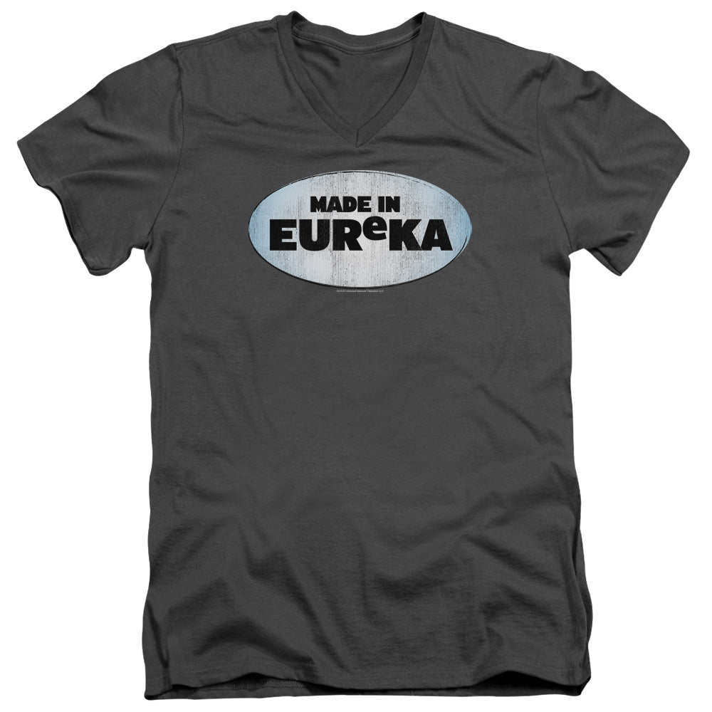 AN OFFCIALLY LICENSED EUREKA MADE IN EUREKA MEN'S V-NECK T-SHIRT CHARCOAL