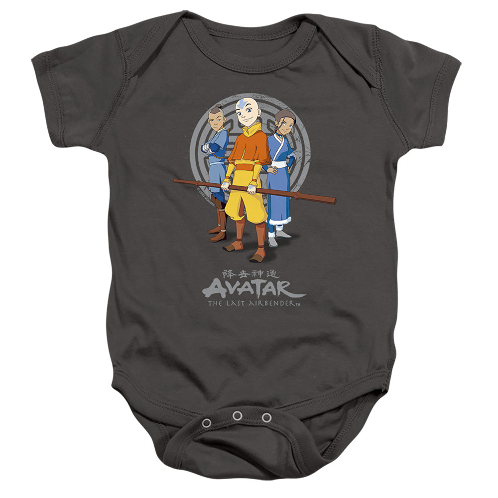 AN OFFCIALLY LICENSED AVATAR THE LAST AIRBENDER TEAM AVATAR BABY BODYSUIT CHARCOAL