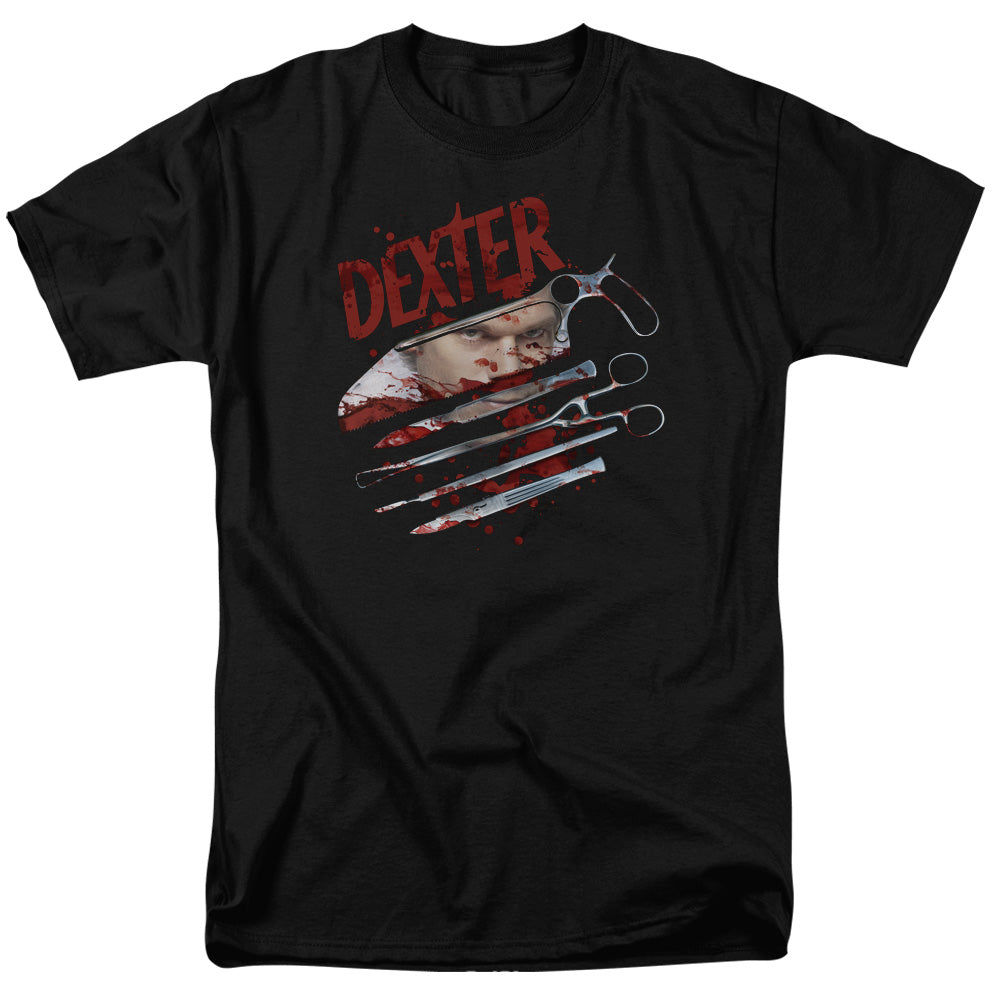 AN OFFCIALLY LICENSED DEXTER BLOOD NEVER LIES 2 MEN'S REGULAR FIT T-SHIRT BLACK