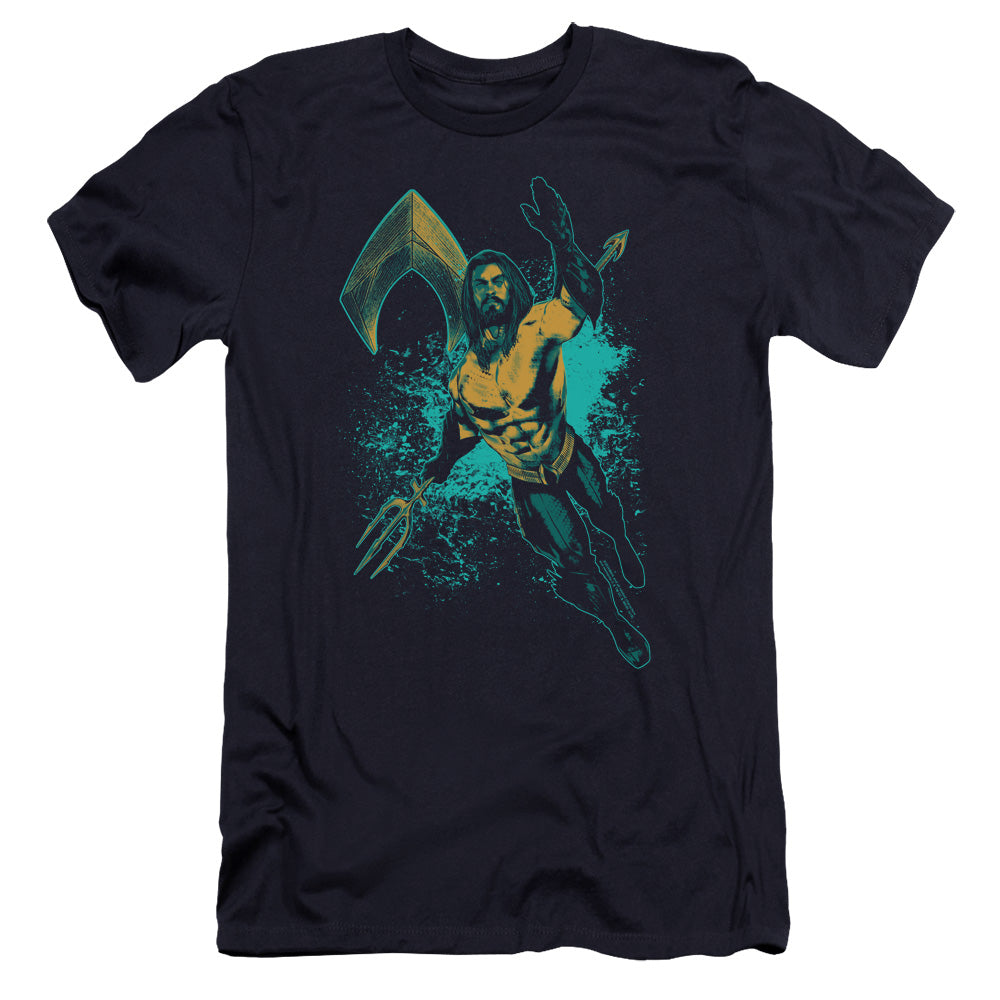 AN OFFCIALLY LICENSED AQUAMAN MOVIE MAKE A SPLASH MEN'S PREMIUM SLIM FIT T-SHIRT NAVY