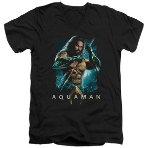AN OFFCIALLY LICENSED AQUAMAN MOVIE TRIDENT MEN'S V-NECK T-SHIRT BLACK
